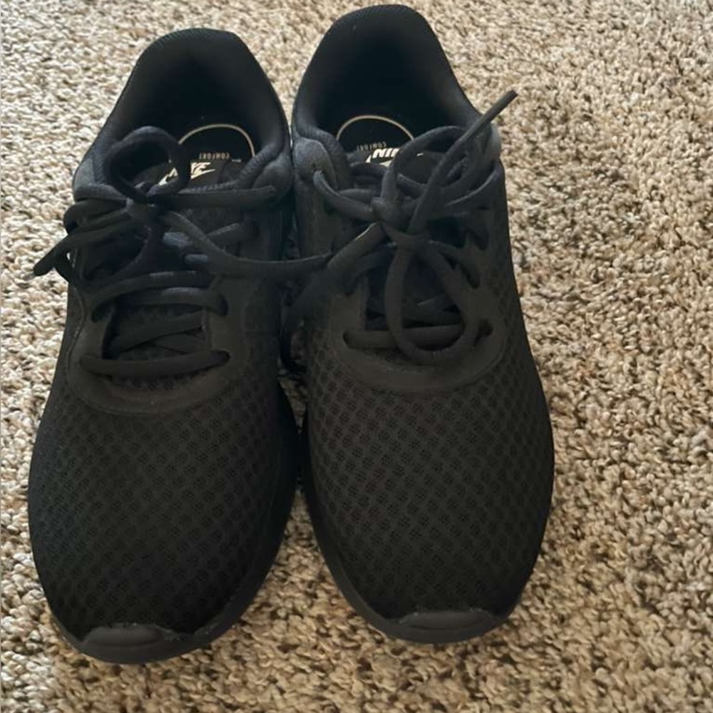 Nike Women's All-Black Mesh Sneakers